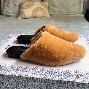 Matisse "Romance" Shearling Slip-on Flat Mules Beige Women's size 8M